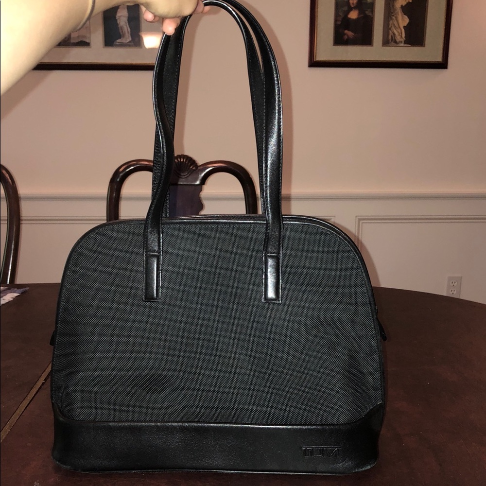 LIKE NEW Tumi ladies handbag
